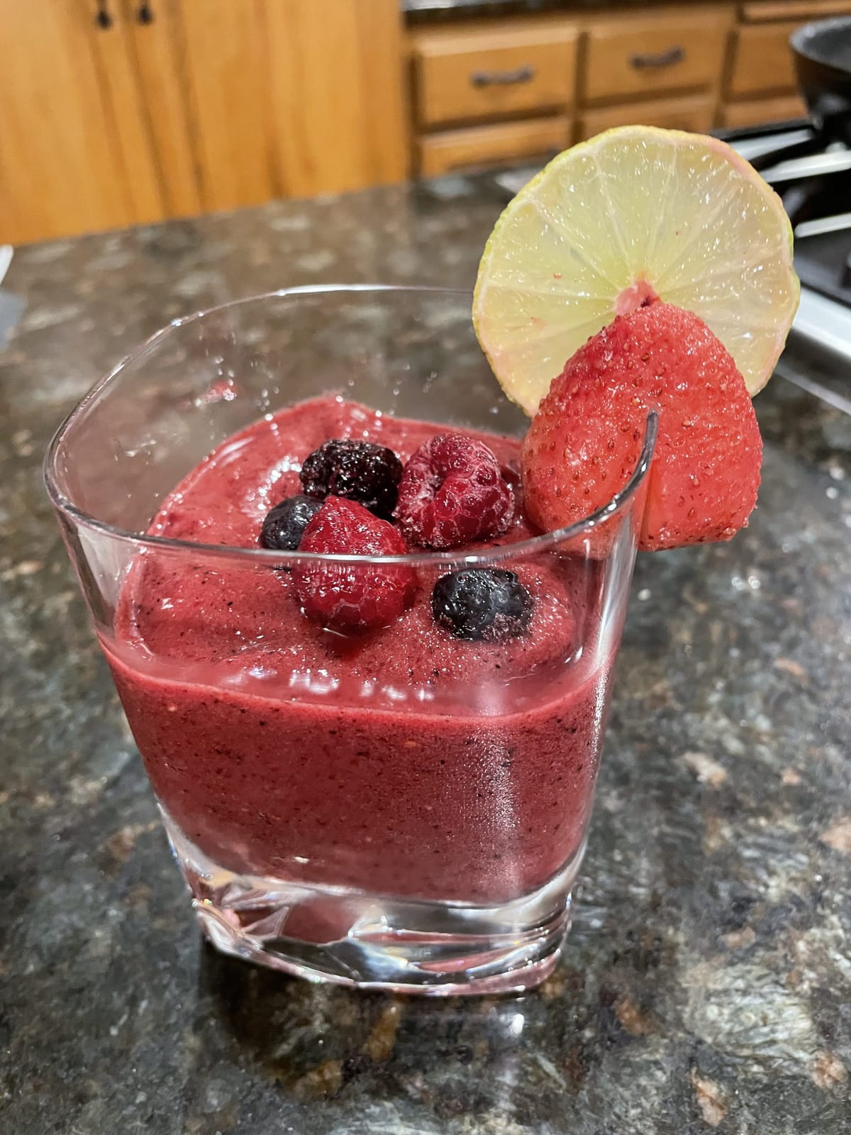 16 Dicembre - Daiquiri frozen ai frutti di bosco