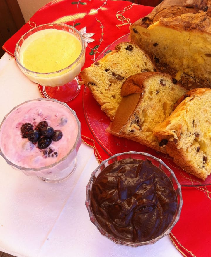 Tre salse per il panettone ... e Buone Feste!